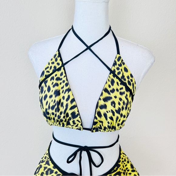 McEwan Studio Yellow & Black Leopard Print Triangle Top & Tie Skirt Rave Set - Picture 4 of 11